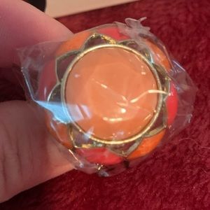 Cabochon cocktail ring